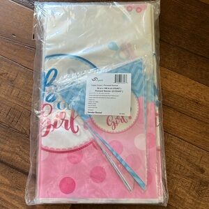 Oojami Gender Reveal Table cover ( 4 )and pennant (2)
✨